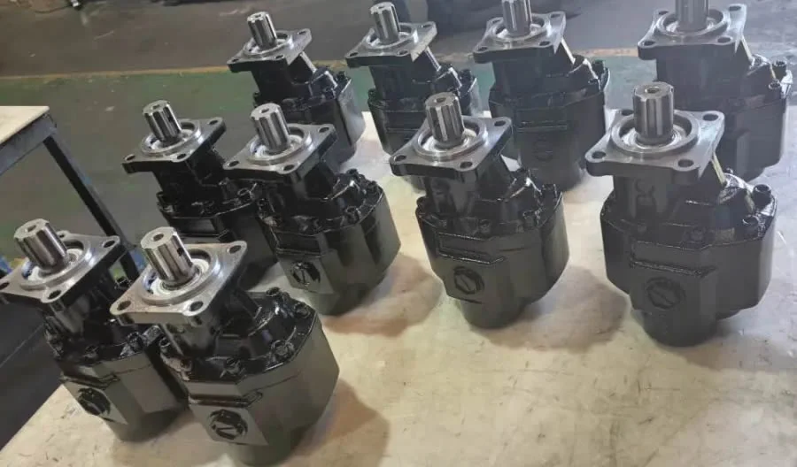 HYVA-hydraulic-gear-pump2.webp