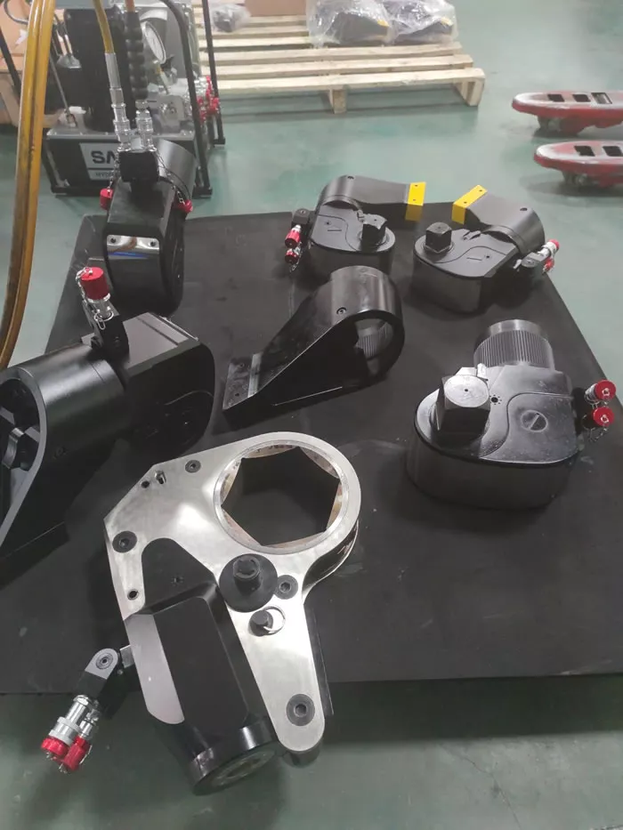 Low Profile Hollow Hydraulic Torque Wren-128.webp