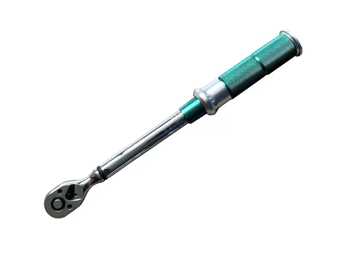 The Technical Imperative of Torque Wrench Calibration in Industrial Quality Control(2) calibrated-torque-wrench-accuracy-fastener-integrity-2.webp